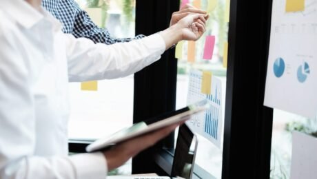 Como alcançar essa maestria na gestão de projetos? Como transformar ideias em realidade de forma eficiente e organizada?