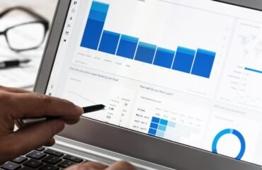 Google Analytics Através do Google Analytics, extraia insights valiosos, otimize suas estratégias de marketing e alcance resultados cada vez mais expressivos.