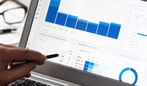 Através do Google Analytics, extraia insights valiosos, otimize suas estratégias de marketing e alcance resultados cada vez mais expressivos.